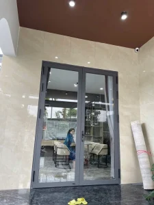 Hoàn thiện cửa nhôm cho chị Nguyệt - Cam Tân