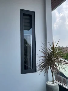 Hoàn thiện cửa nhôm cho chị Nguyệt - Cam Tân